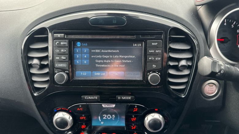 Nissan Juke 1.2 DiG-T N-Connecta 5dr Petrol Hatchback